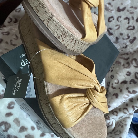 Spring Step Yellow Platform Sandals - Picture 2 of 4